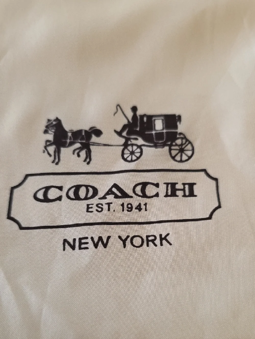 Coach‎ Cream Drawstring Dust Bag with Logo Carriage
